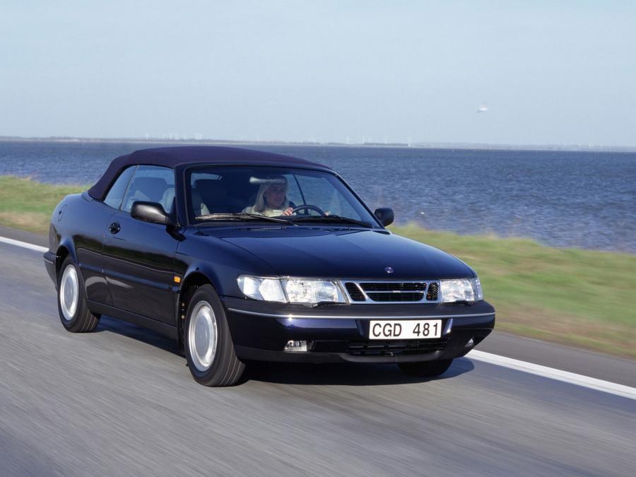  Saab 900 S Convertible 1993 года  (фото 3 из 8)